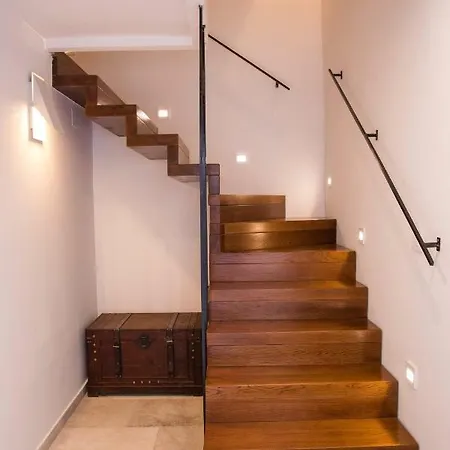 Appartement Perper 2 *